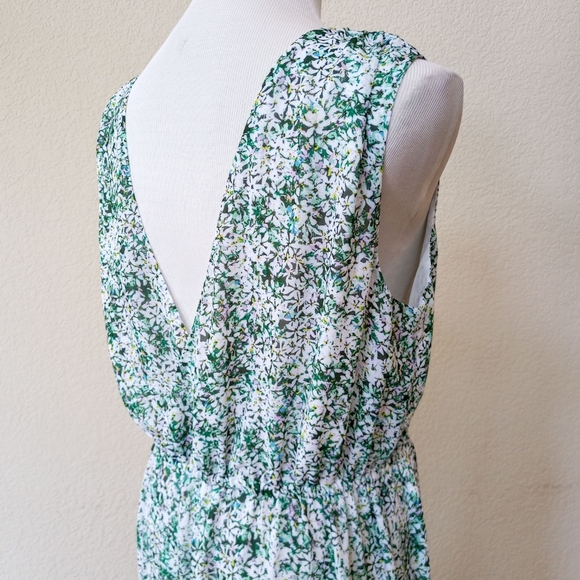 🤍 Banana Republic floral wrap botice tiered sleeveless maxi dress - Picture 6 of 11